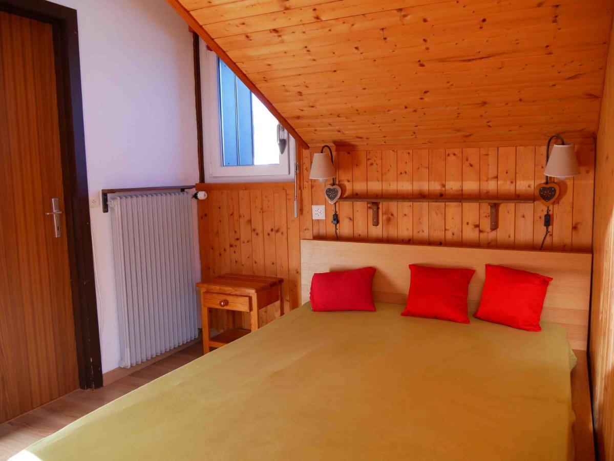 Romantic Chalet-Style Flat With Mountain View Torgon Zewnętrze zdjęcie