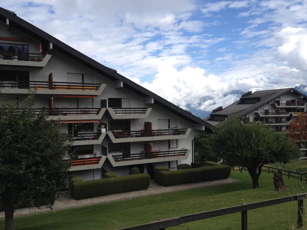 Romantic Chalet-Style Flat With Mountain View Torgon Zewnętrze zdjęcie