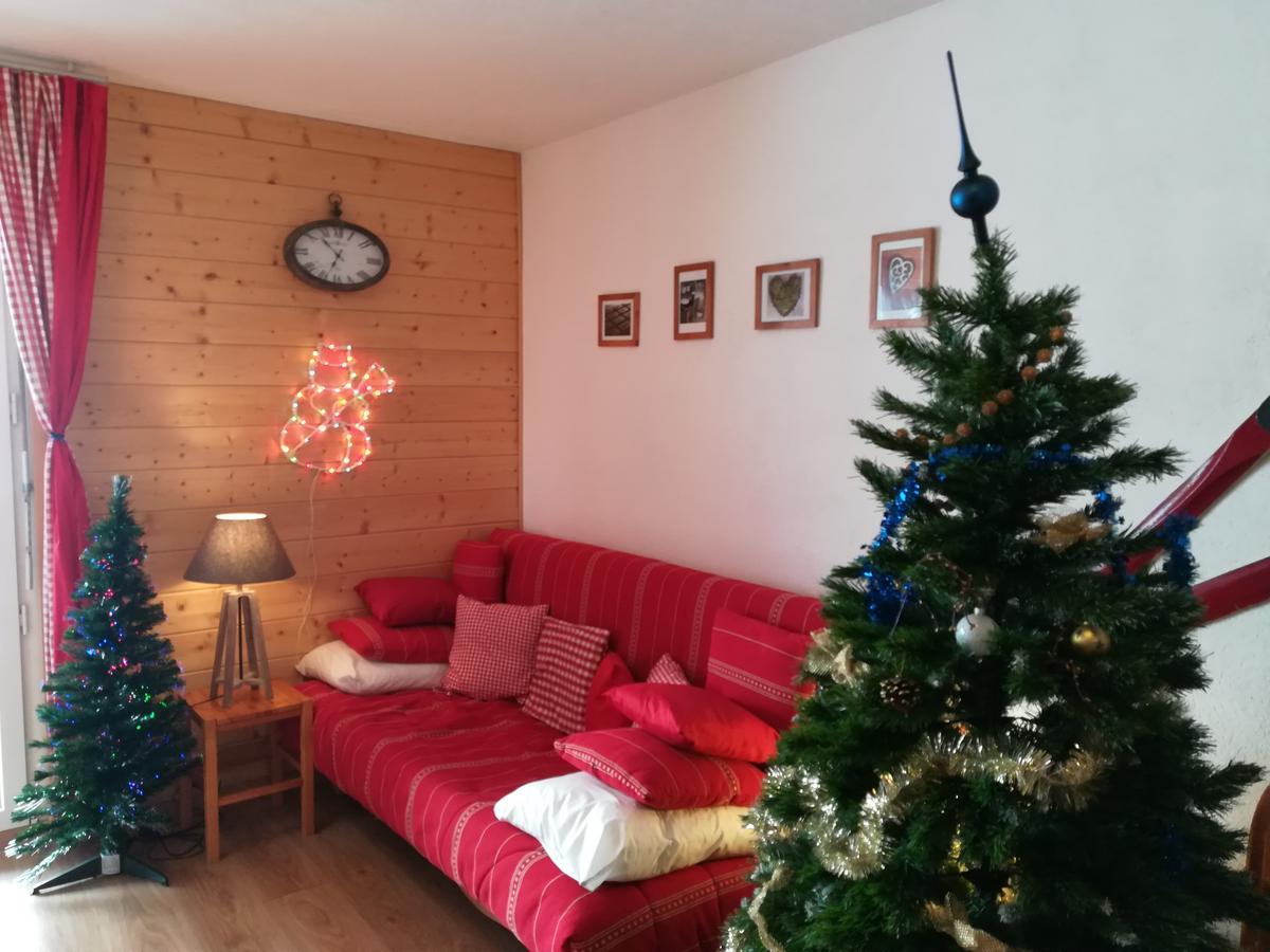 Romantic Chalet-Style Flat With Mountain View Torgon Zewnętrze zdjęcie